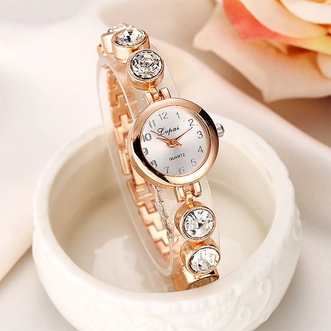 Luxury Women Classic Quartz Watch Elegant Ladies Wrist Watches