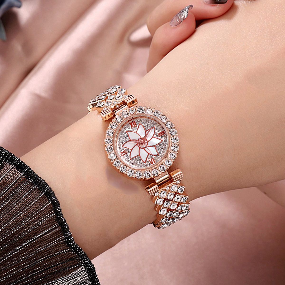 Women's Diamond Star Rose Watch + Necklace+ Earring+ Ring