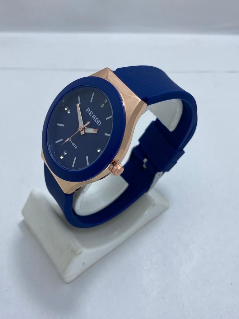 Exotic Elastic Couple Wristwatch