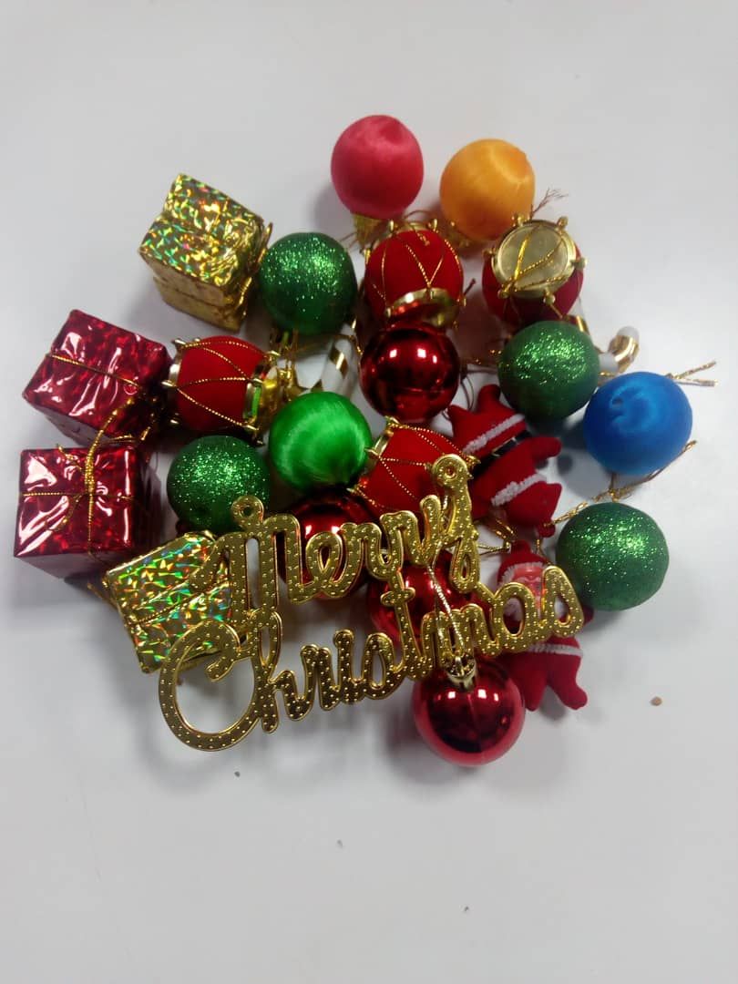 Mixture Of Christmas Trees& Gilead Decorative Toys