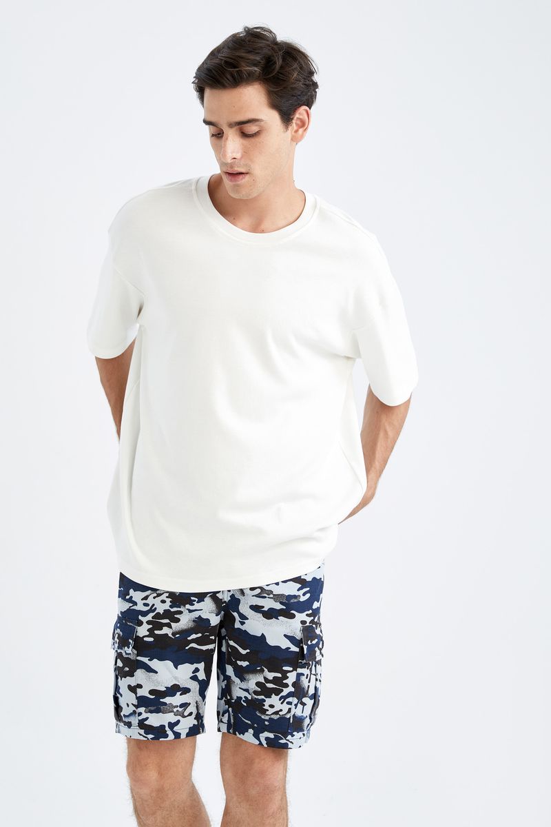 Man Young Regular Fit Woven Bermuda - Indigo