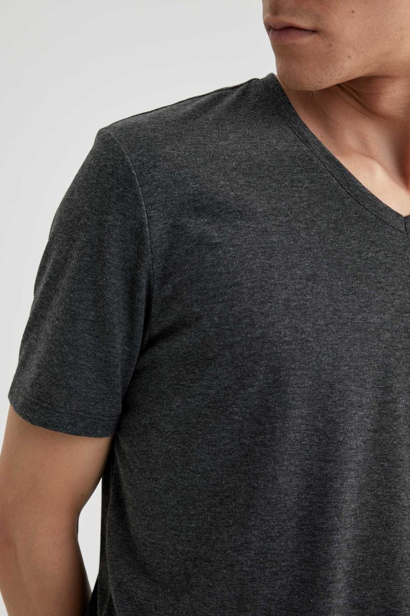 Man Slim Fit Knitted T-Shirt - Anthracite