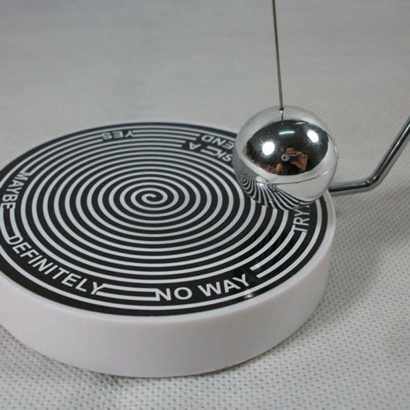 Creative Magnetic Decision Maker Ball Swing-Black White
