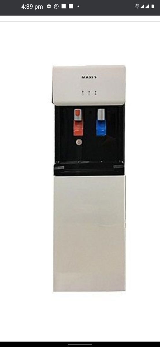 WATER DISPENSER