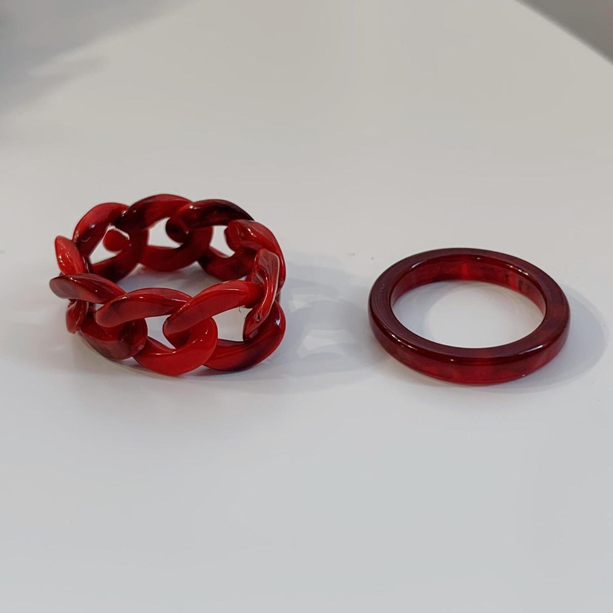 2Pcs Finger Rings Colorful All Match Resin Bendable-Red