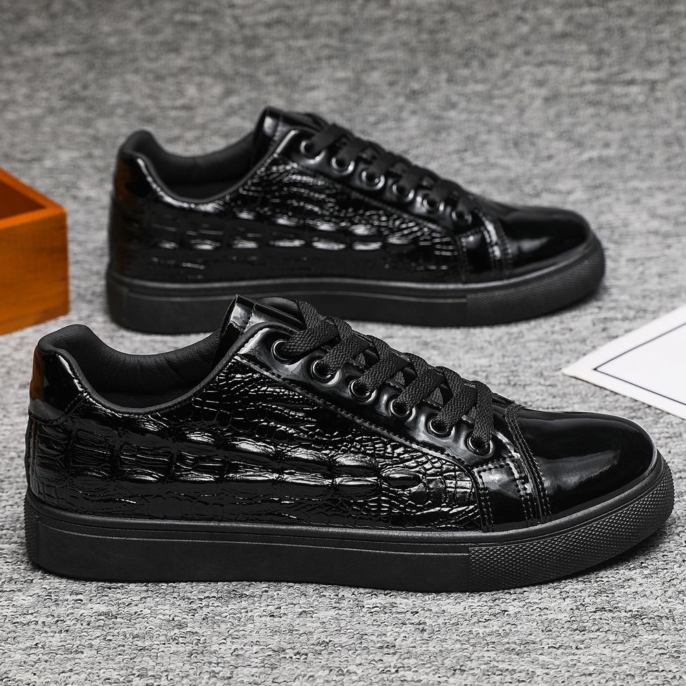 Trendy Men's Casual Shoes Glossy Leather Running Sneakers - Black