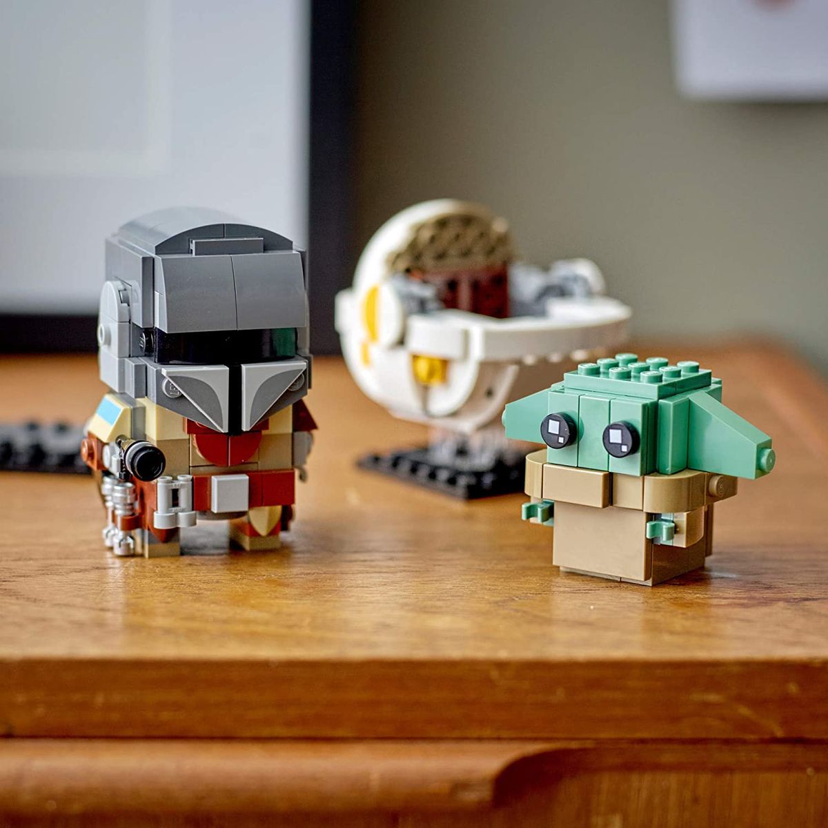 BrickHeadz Star Wars The Mandalorian & The Child 75317 Building Kit (295 Pieces)
