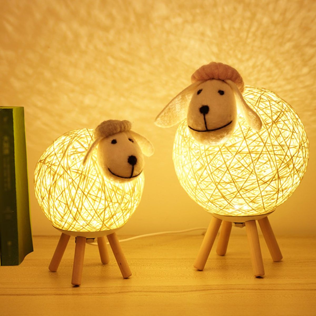 LEDs Night Light for Kids Cute Sheep Yarn-ball Design Hand-woven Lampshade Moon Lamp Nursery Lamp USB Baby Nightlight for Bedroom Home Indoor Decoration