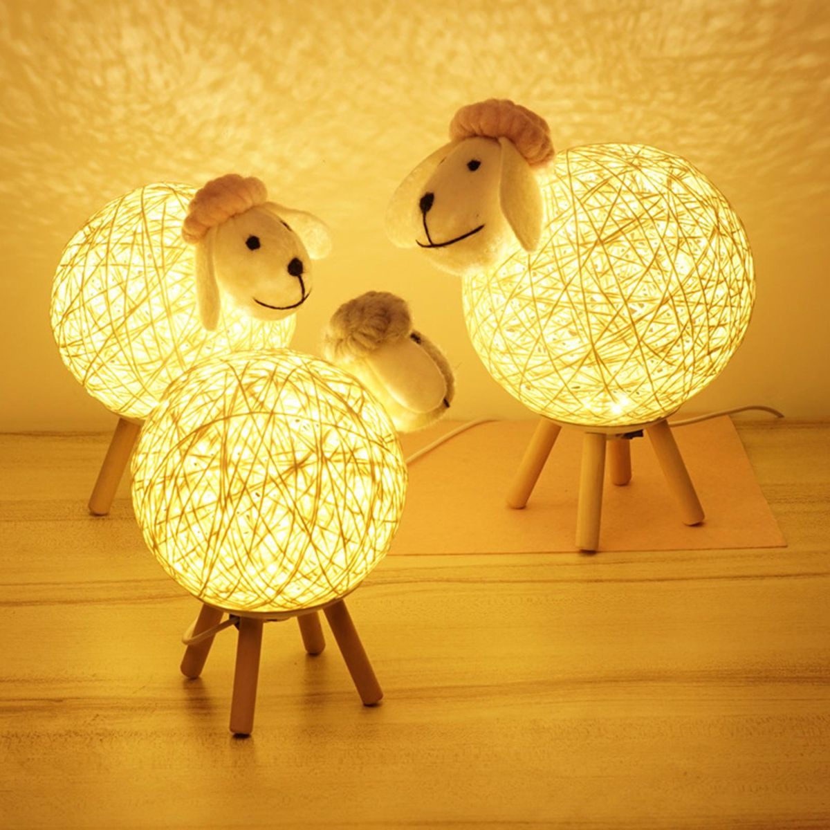 LEDs Night Light for Kids Cute Sheep Yarn-ball Design Hand-woven Lampshade Moon Lamp Nursery Lamp USB Baby Nightlight for Bedroom Home Indoor Decoration