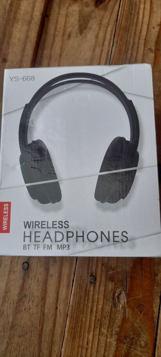 REAL Bass Bluetooth Subwoofer Headphone BLACK