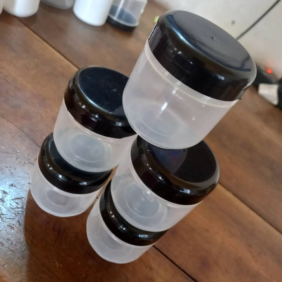 150ml Cosmetics Empty Plastic Jars/ Containers