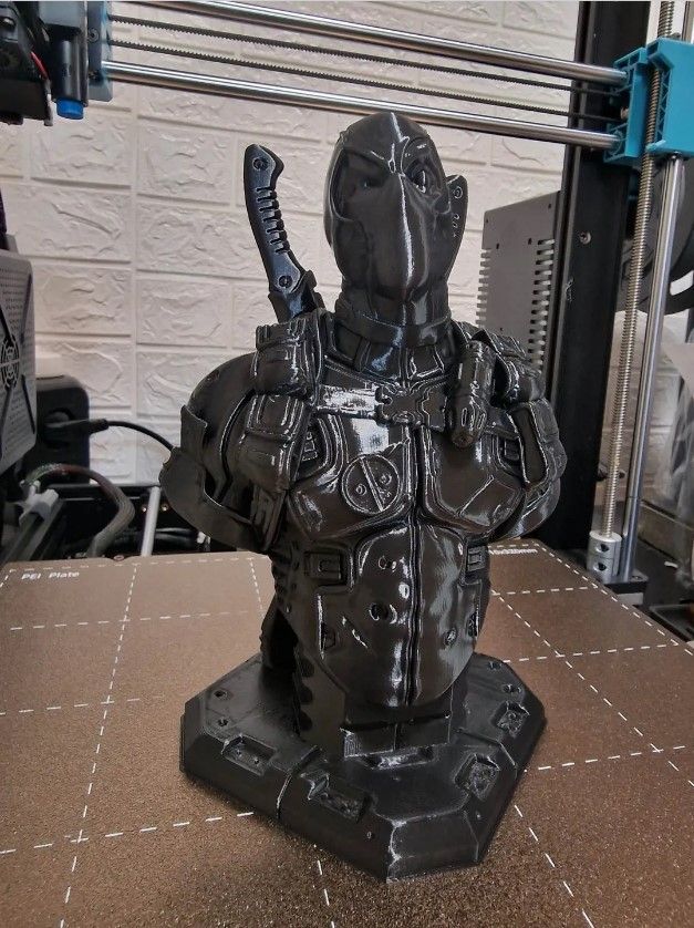 Deadpool Bust Black Sculpture