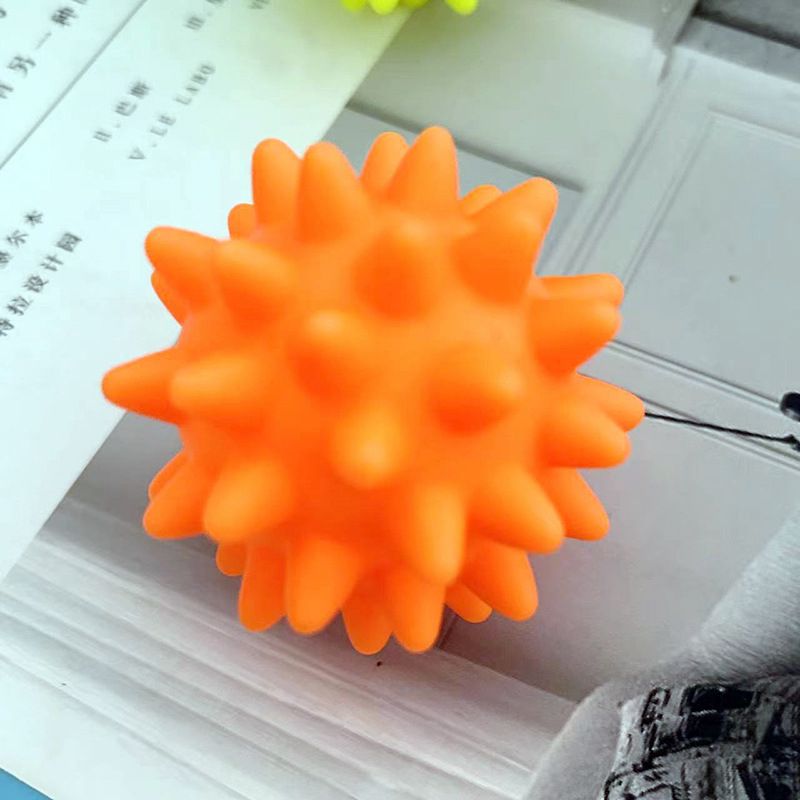 Spiky Squeaky Dog Toy, Cleans Teeth & Promotes Dental Health