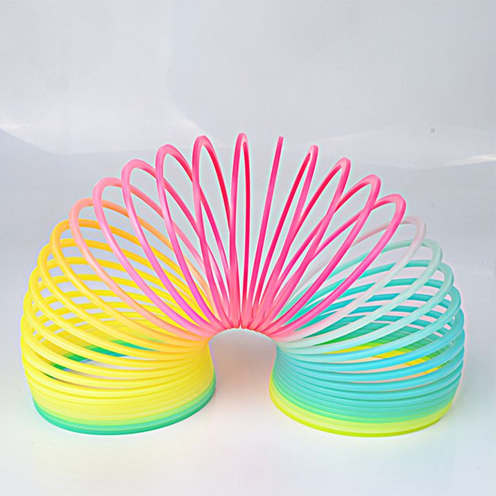Rainbow Magic Spring, 1 PCS Colorful Rainbow Neon Plastic Spring Toy Halloween Party Supplies For Boys Girls Trick Treat Gift Toys