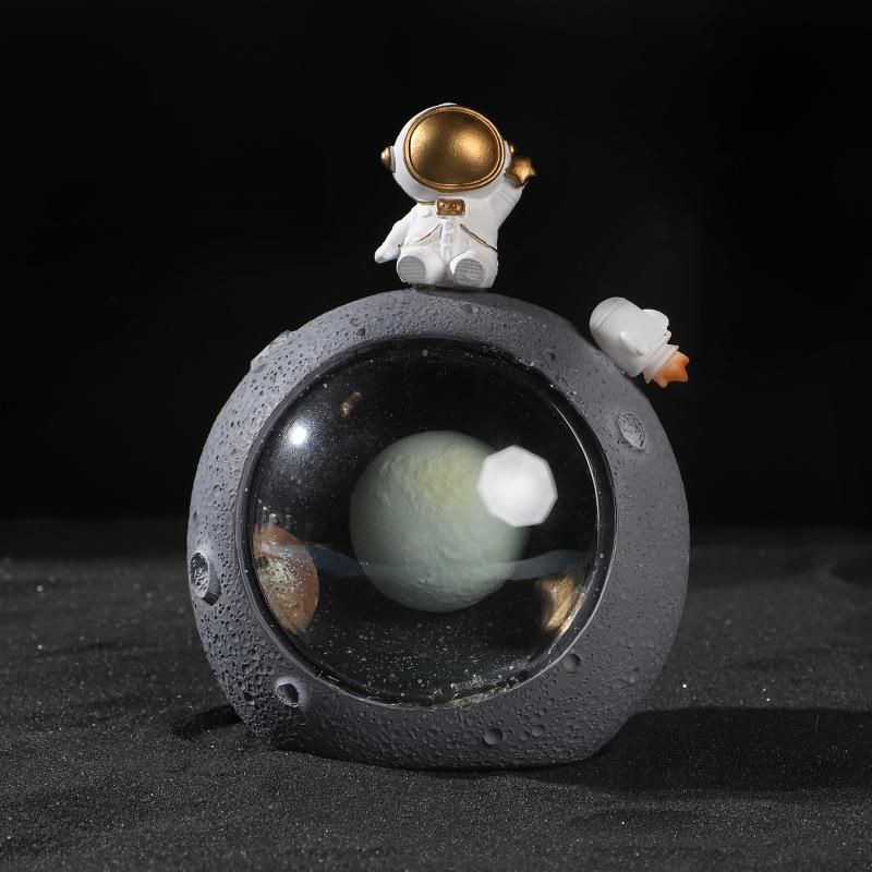 Galaxy Astronaut Creative Home Desktop Decoration Wholesale Small Lamp Living Room Decoration Graduation Gift Holiday Gift Blue Galaxy Wind Chimes Astronaut series