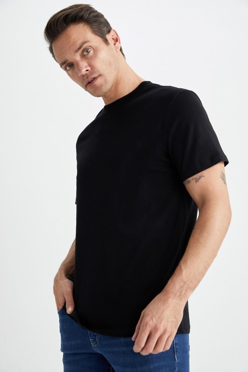 Man New Regular Fit Knitted T-Shirt - Black
