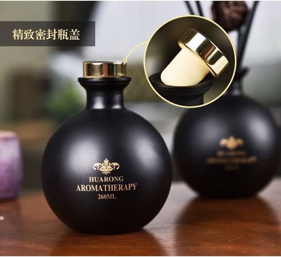 AROMATHERAPY ESSENTIAL OIL FROM FRANCE 260ML DIFFUSER