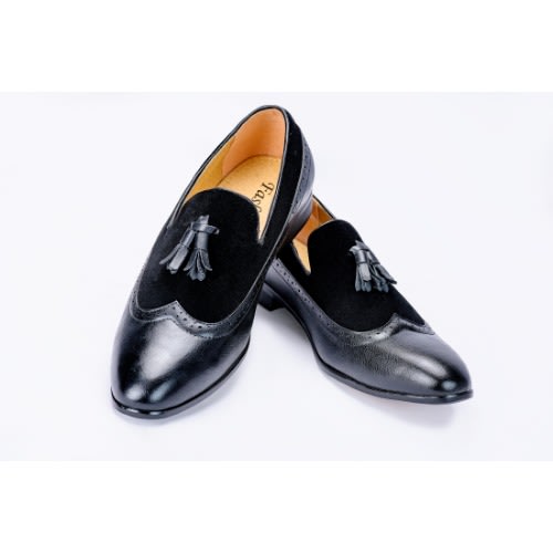 Men Leather Slip On Tasel Loafer Shoe - Black