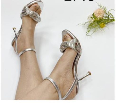 Ladies Gorgeous Sandals--Silver