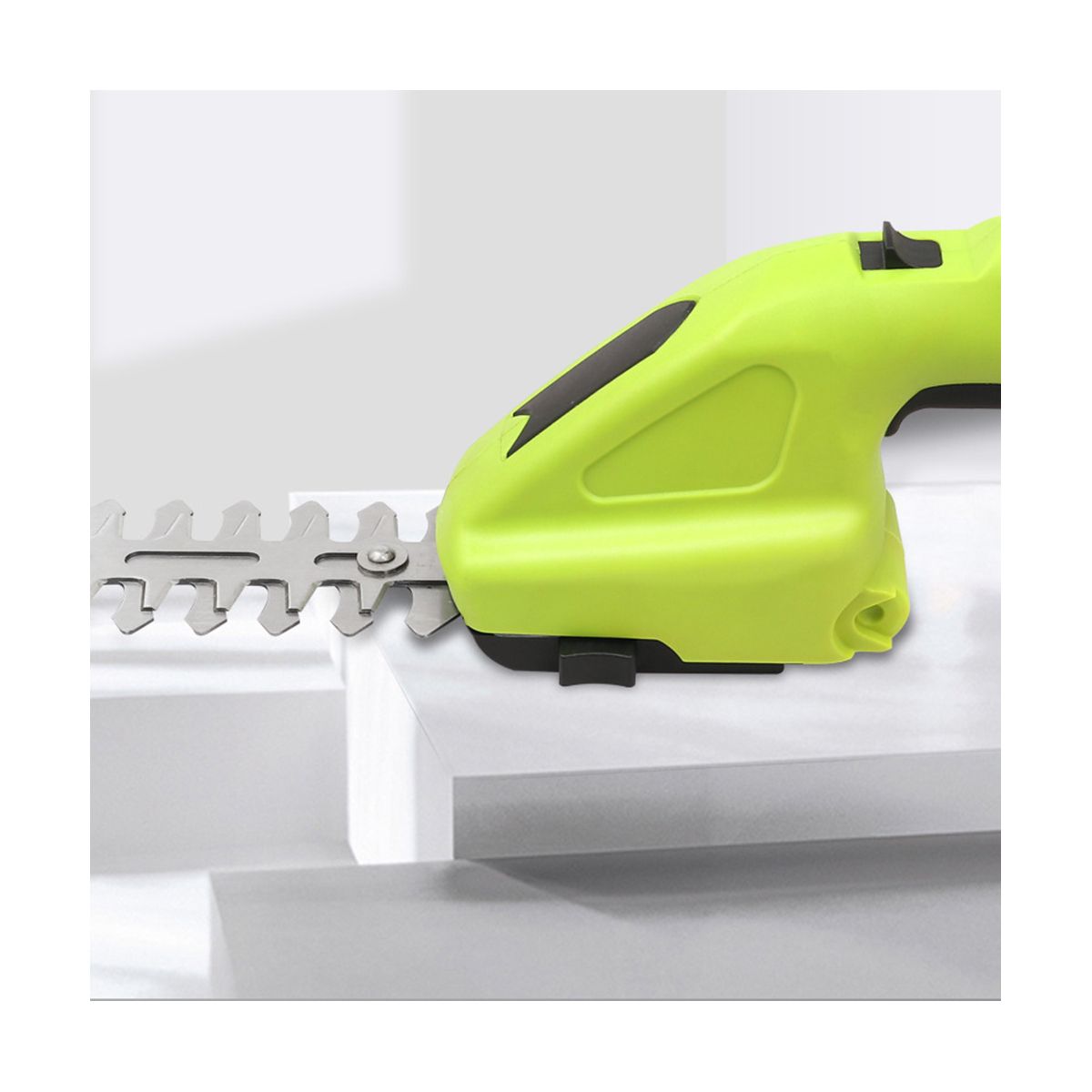 Small Convenient Electric Trimmer Pruning Shears Garden Lawn