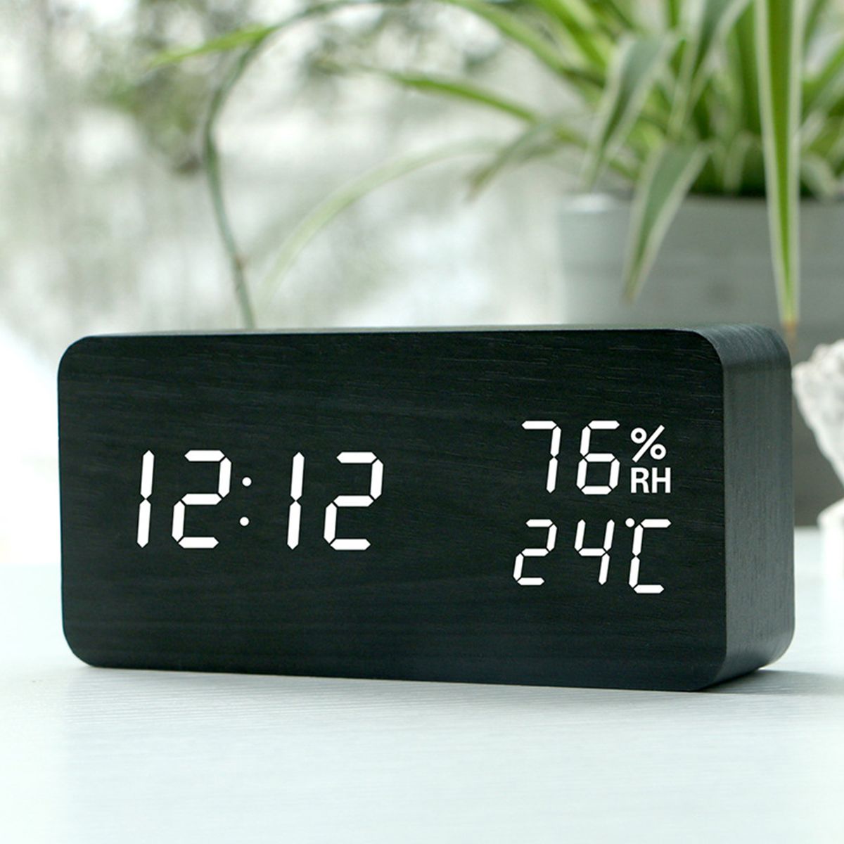 Desk Wooden Alarm Clock With Day Date Temperature Humidity