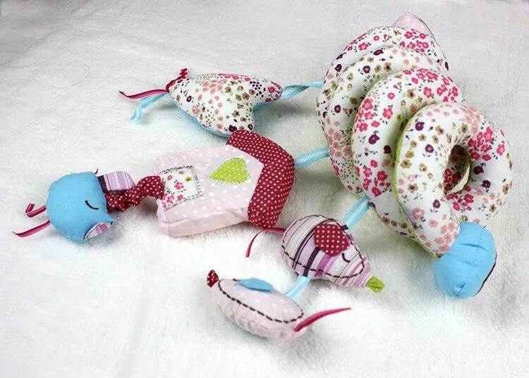 Baby Rattles Bed Crib Hanging Floral-printed Baby Plush Toy with Music Roller Bell Baby Toy Mobiles Baby Toys