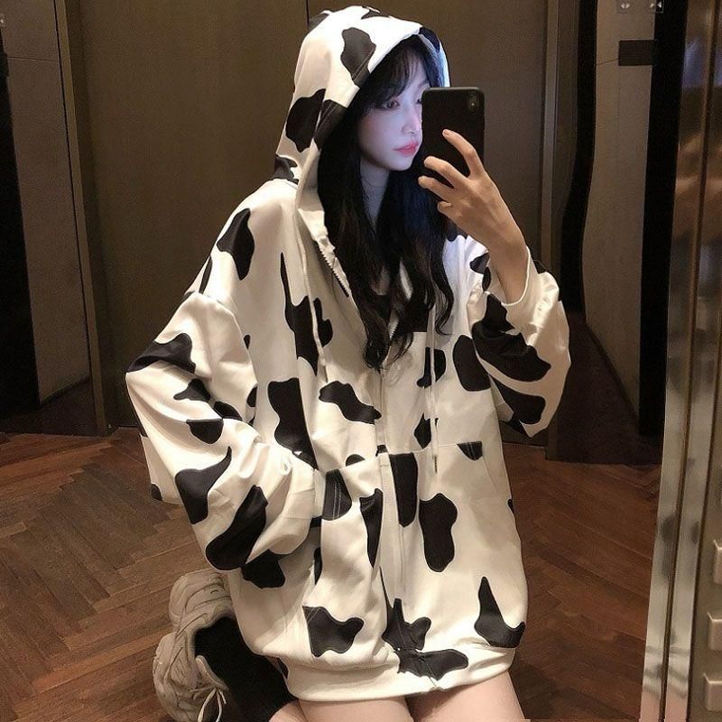 Cow Coat Women's Thin 2022 New Spring and Autumn Zipper Loose Sports Salt Series Cardigan Hooded Ins Sweater Fashion