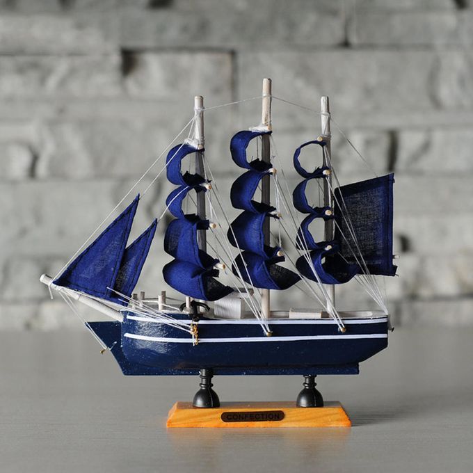 20cm Mediterranean Handmade Wood Sailboat Model Decoration Boat C
