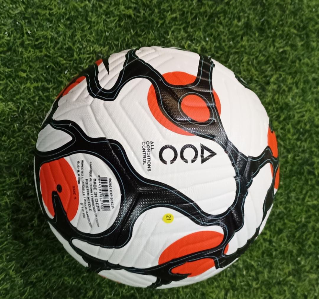Professional Soccer Football Black/white Size 5