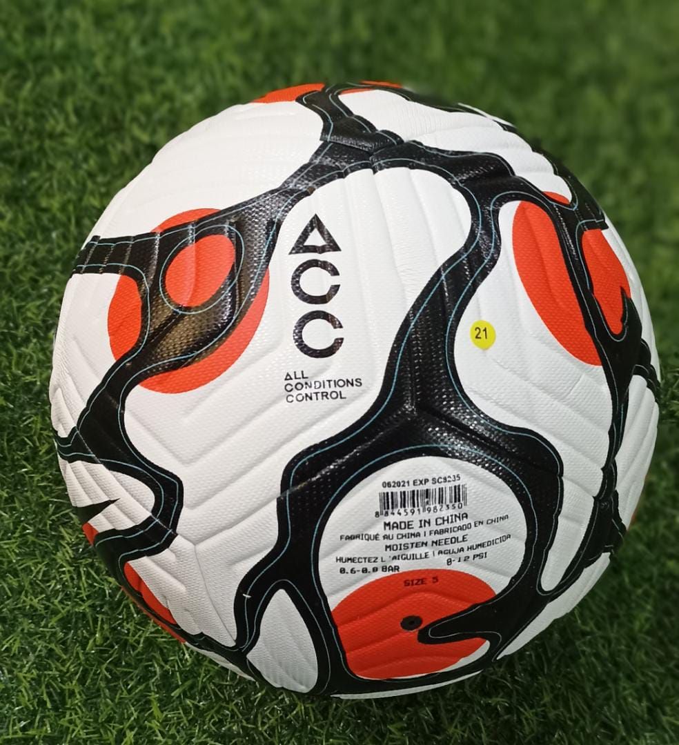 Professional Soccer Football Black/white Size 5