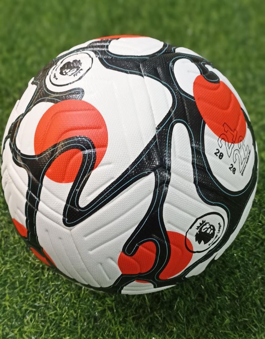 Professional Soccer Football Black/white Size 5