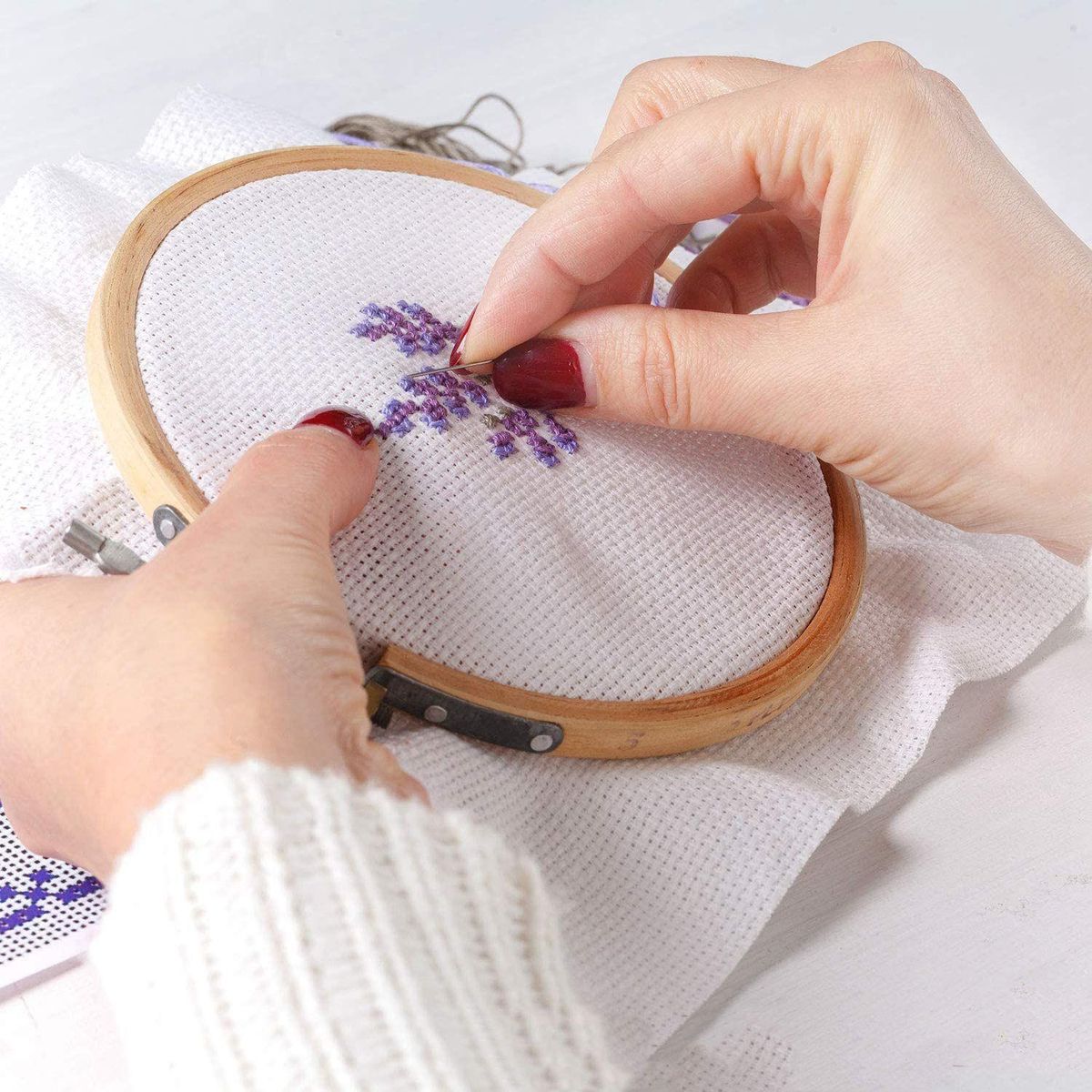 Cross Stitch Tool Embroidery Starter Kit,Bamboo Sewing Ring,Vintage Scissors,Stitch Needle Thread Tool Sewing Embroidery