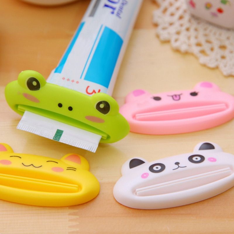 1pcs Kid Children Toothpaste Dispenser Cute Animal