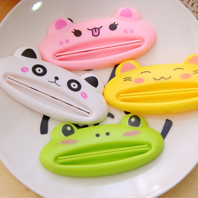 1pcs Kid Children Toothpaste Dispenser Cute Animal