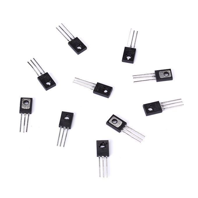 10 Pcs NPN Medium Power Transistor D882