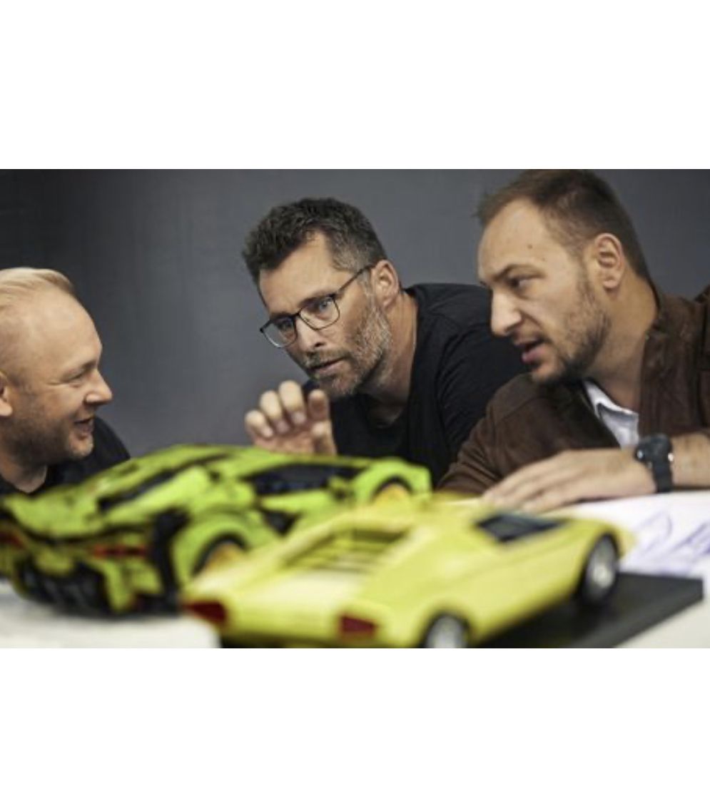 Technic Lamborghini Sian FKP 37 (42115) Model Car Toy Building Kit (3,696 Pieces)