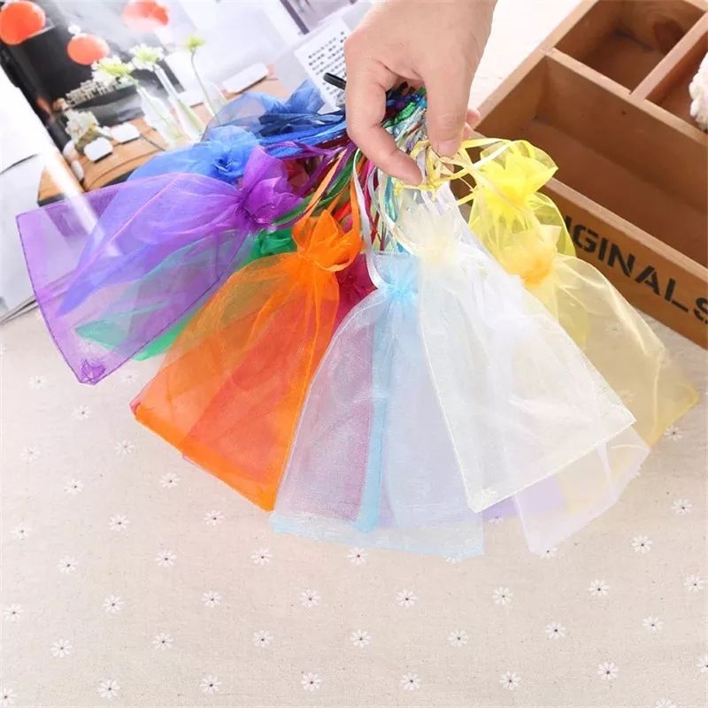 100Pcs Organza Bag Jewelry Packaging Gift Candy Wedding Party Goodie Packing Favors Pouches Drawable Bags Present Sweets Pouches