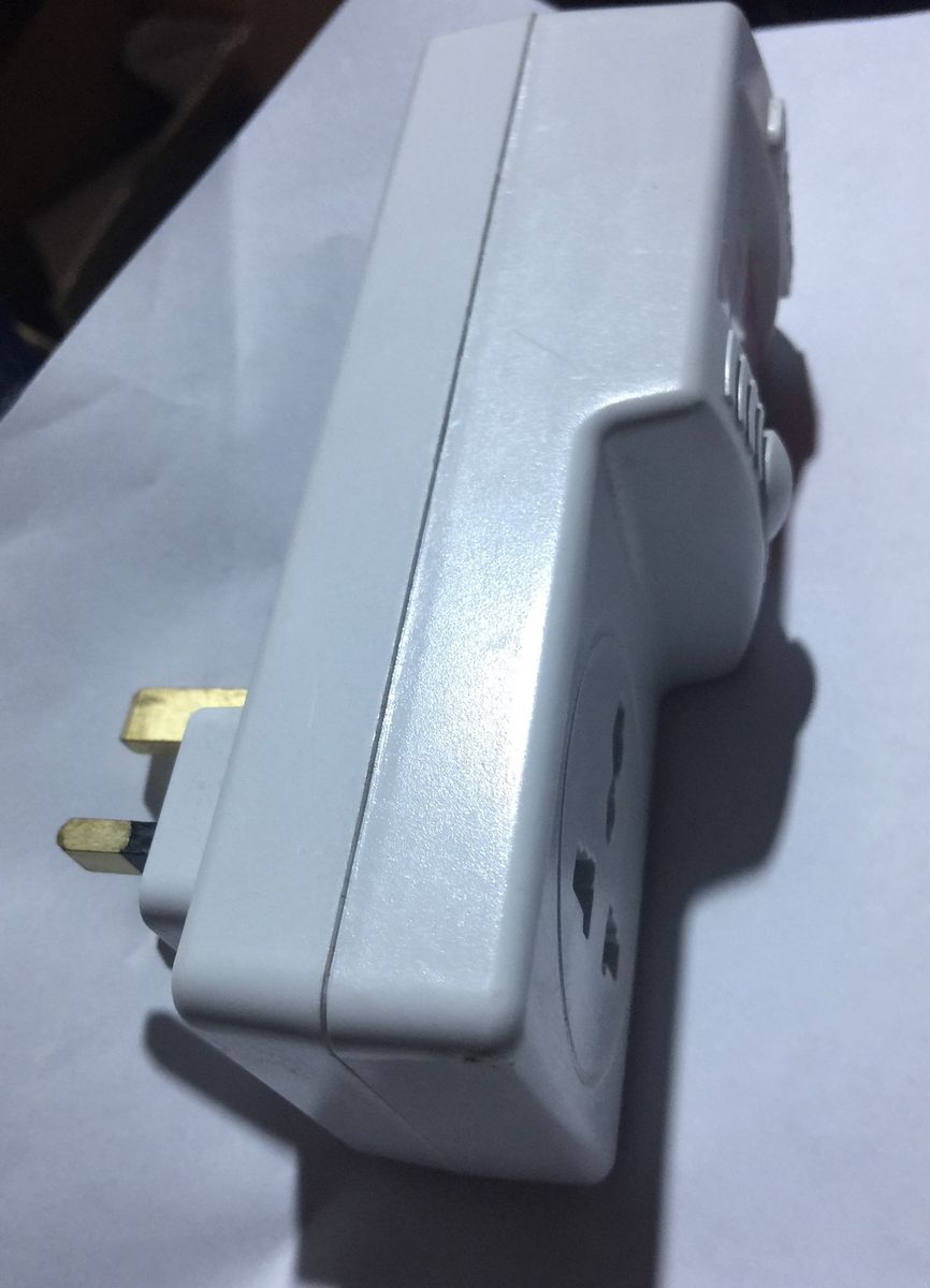 FRIDGE AND FREEZER GUARD 13Amp  SURGE PROTECTOR SON APPROVED