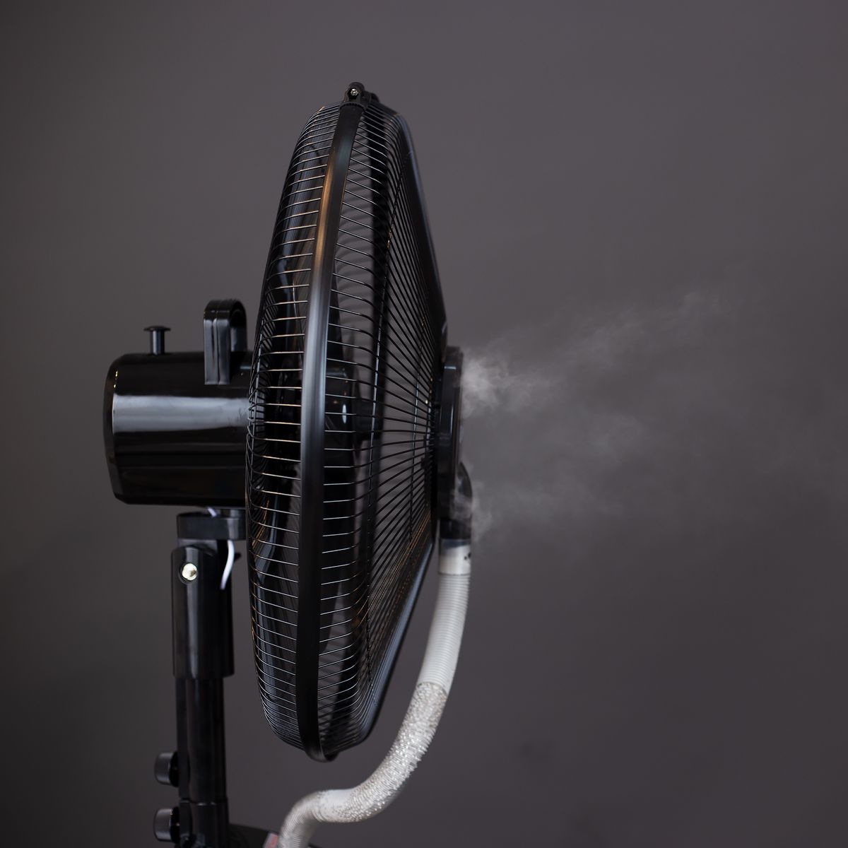 18" Inches Rechargeable Mist Fan With LED Light (RC 45F)