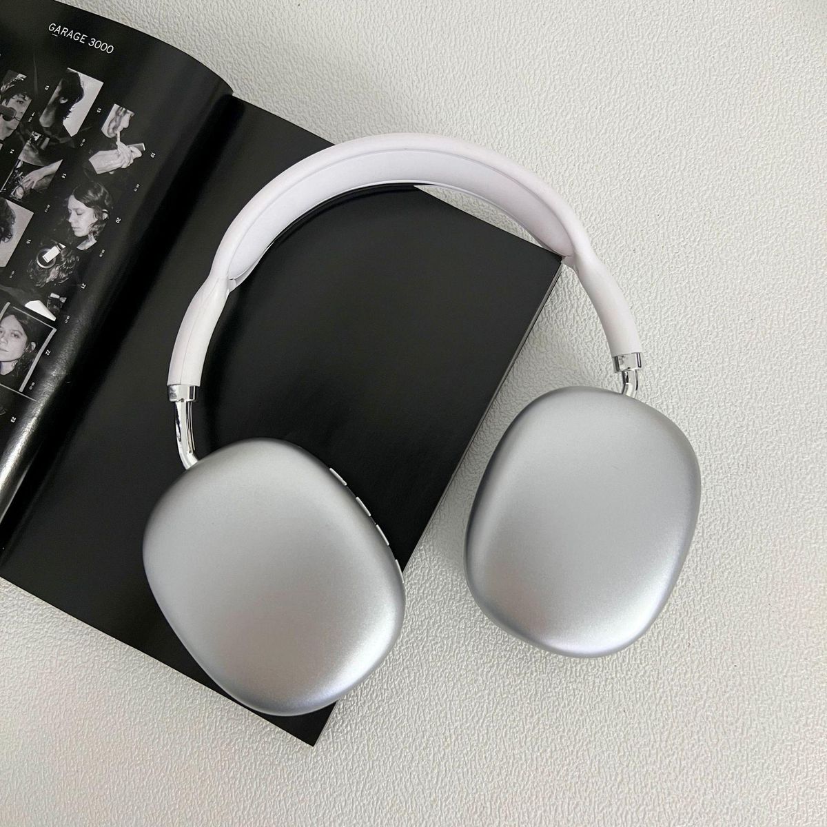 Bluetooth Headset Headset Mobile Phone Wireless Headset White