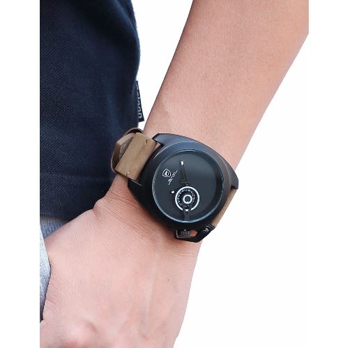 Tawny Shark Watch - Sh451