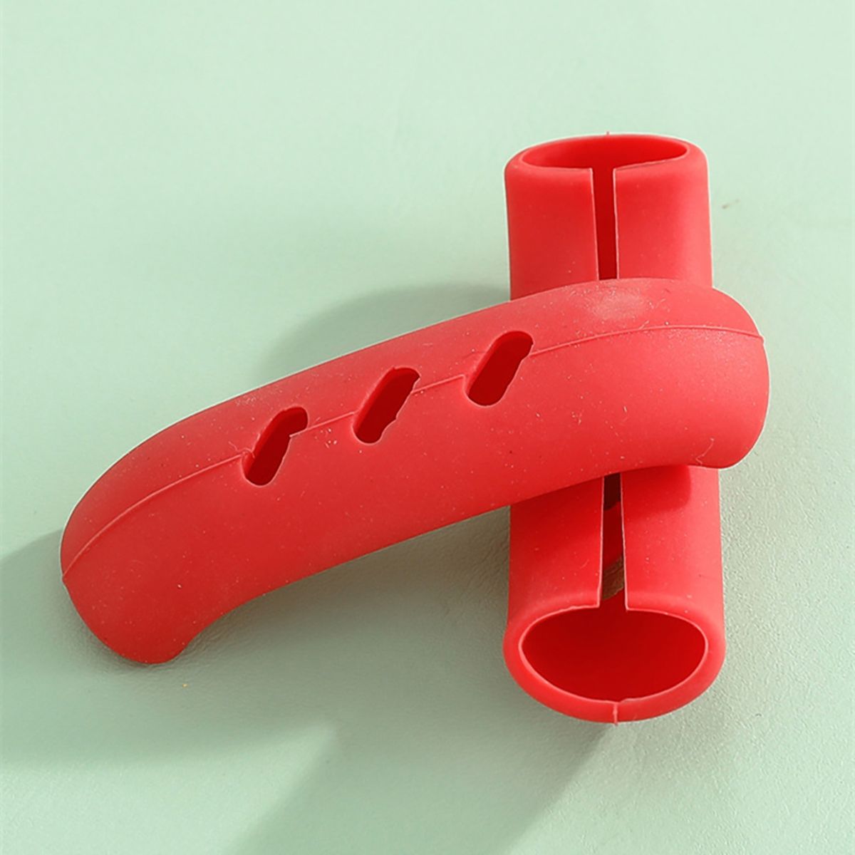 4PcsSet Pot Handle Cover Heat Radiations Pot Ear Clip Red