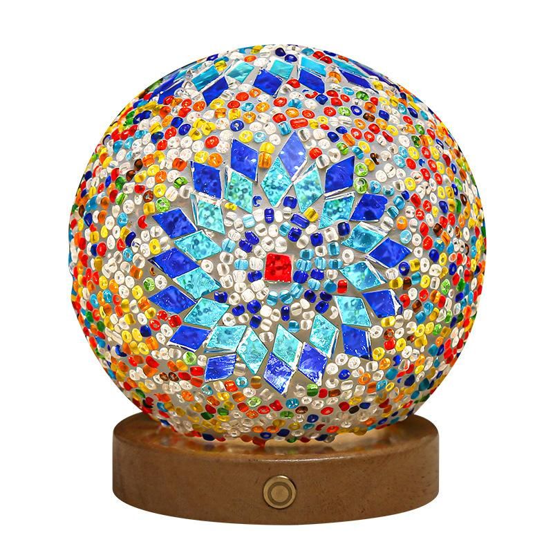 Creative Rechargeable Table Lamp Decorated with Baroque Night Light, Romantic and Free Bohemian Style