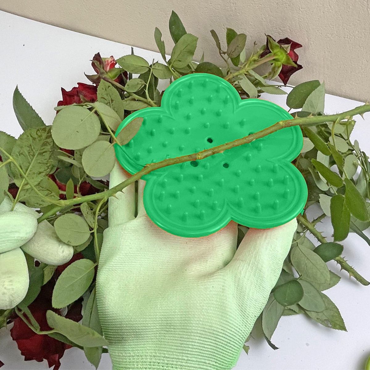 2Pcs Rose Thorn Remover Flower Arrangement Leaf Green