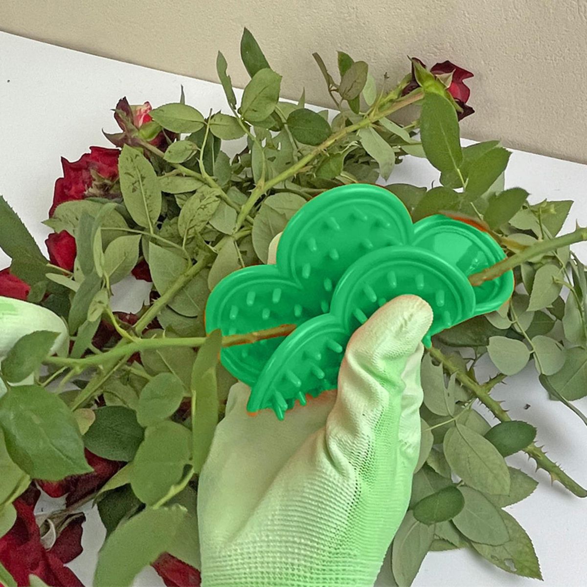 2Pcs Thorn Remove Pad Gardening Flower Thorn Green