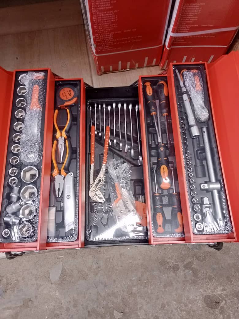 85pcs Tools Set With Metal Box 5 Tier Cantii Lever