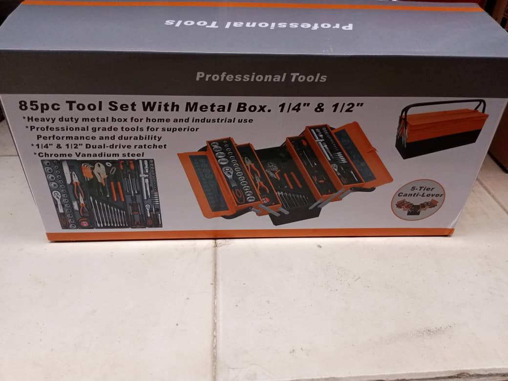 85pcs Tools Set With Metal Box 5 Tier Cantii Lever