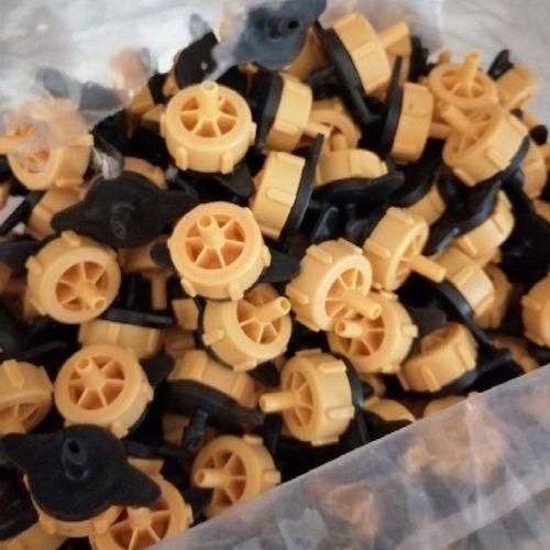 200Pcs 2L Drip Irrigation Gardening Drip