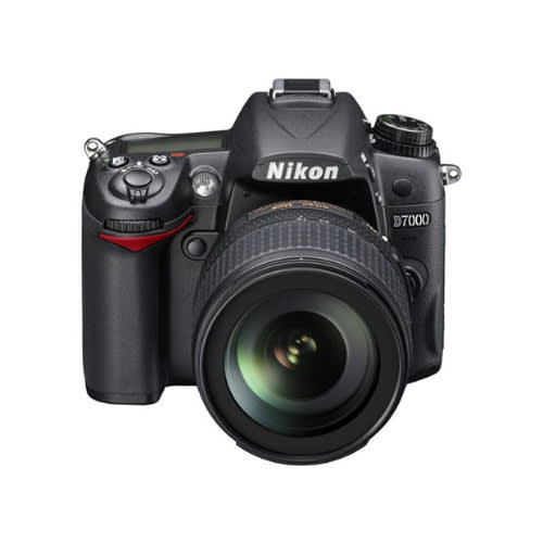 D7000 Dslr Camera Body And 70 To 300mm Lens