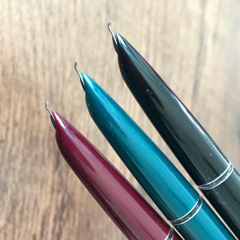 (Free Nib) Old-Fashioned Art Pen Elbow Curved Tip Hard-Tipped Pen Calligraphy Student Sketch Art Practice Pen for Calligraphy